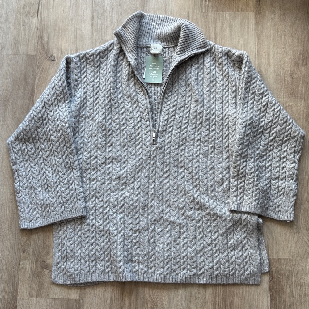 H&M Zip Top Cableknit Sweater sz M